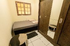 Apartamento em Angra dos Reis - Apto c/ Wi-fi,  garagem e vista das montanhas