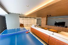 Apartamento em Salvador - Apto c/ Wi-fi, academia, salão de jogos e garagem