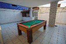 Apartamento em Praia Grande - Apto pet friendly com garagem a 100m do mar