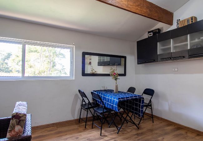 Casa em Santana de Parnaíba - Refúgio Pet-Friendly c/ Lareira, garagem e Wi-fi Casa em Santana de Parnaíba - Refúgio Pet-Friendly c/ Lareira, garagem e Wi-fi