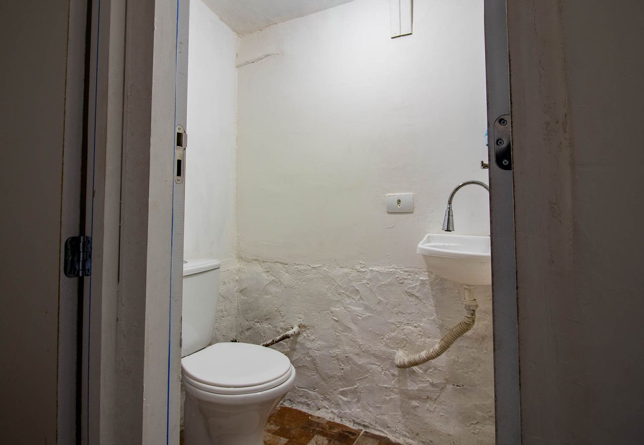 Casa em Santana de Parnaíba - Refúgio Pet-Friendly c/ Lareira, garagem e Wi-fi Casa em Santana de Parnaíba - Refúgio Pet-Friendly c/ Lareira, garagem e Wi-fi