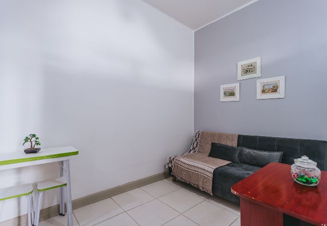 Apartamento em Rio de Janeiro - Studio com Wi-Fi e Ar a 45m da Praia de Copacabana Apartamento em Rio de Janeiro - Studio com Wi-Fi e Ar a 45m da Praia de Copacabana