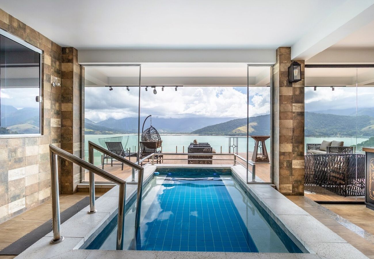 Casa em Mangaratiba - Casa com Piscina Aquecida, Churrasqueira e Vista Casa em Mangaratiba - Casa com Piscina Aquecida, Churrasqueira e Vista