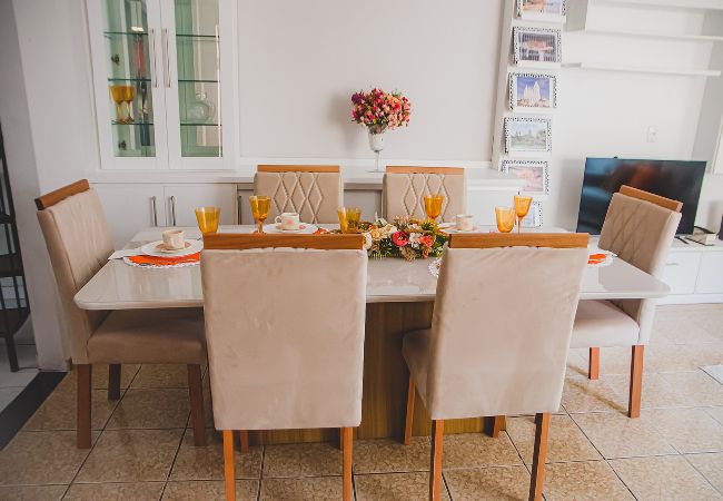 Casa em Belém - Casa completa com 3 suítes, wi-fi e smart lock Casa em Belém - Casa completa com 3 suítes, wi-fi e smart lock