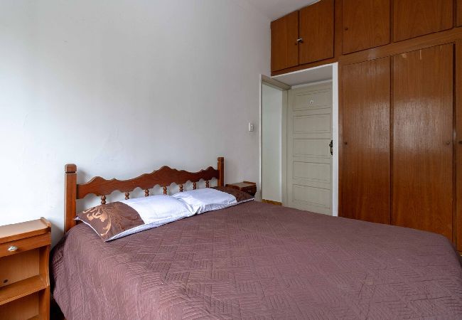 Apartamento em Praia Grande - Apto Pet-Friendly a 400m da Praia do Boqueirão