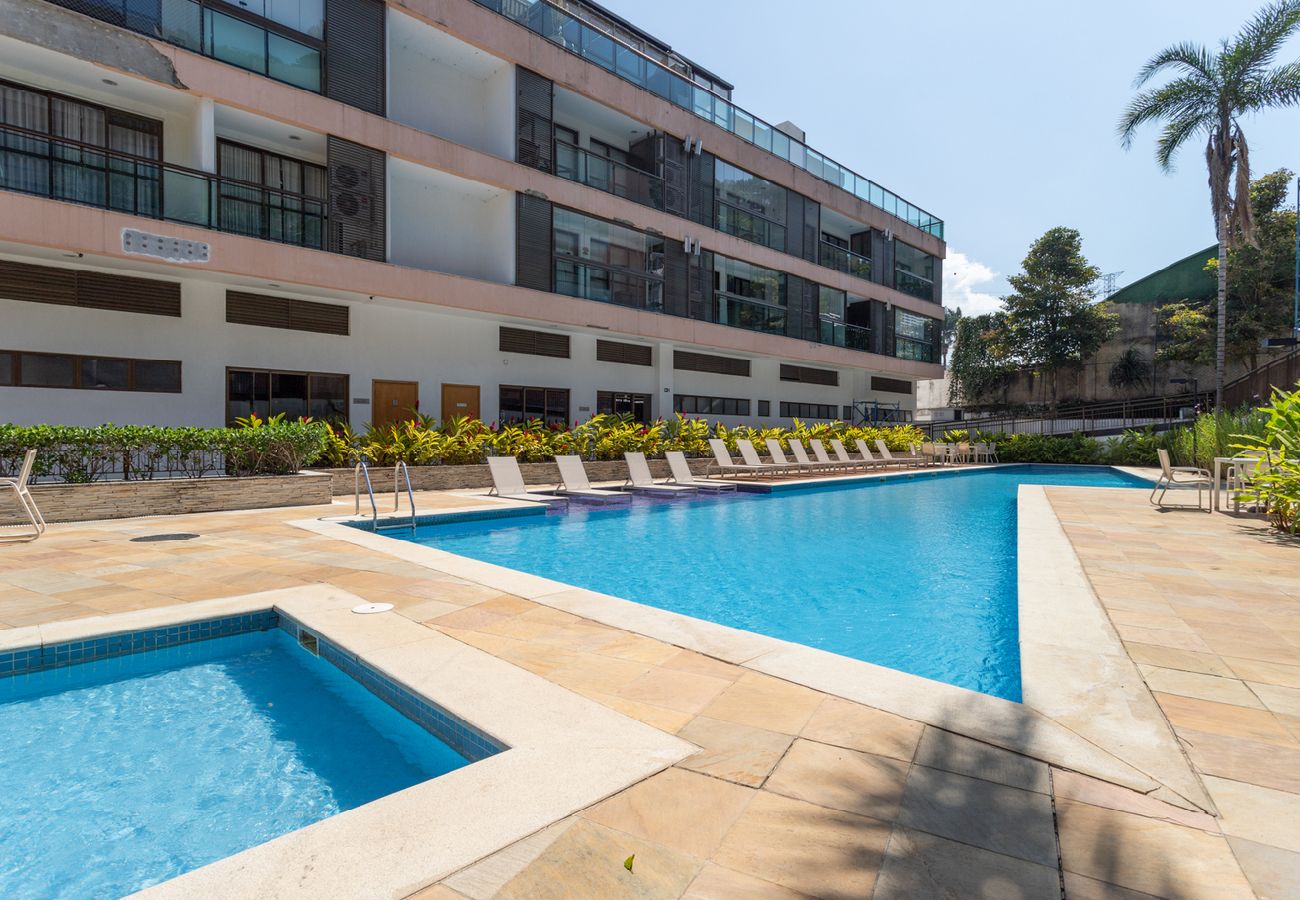 Apartamento em Petropolis - Apartamento em Itaipava com Piscina e Academia Apartamento em Petropolis - Apartamento em Itaipava com Piscina e Academia