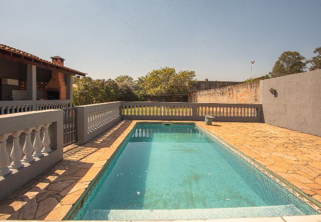 Casa em Araçoiaba da Serra - Chácara Silveira: lazer completo a 5 min do centro Casa em Araçoiaba da Serra - Chácara Silveira: lazer completo a 5 min do centro