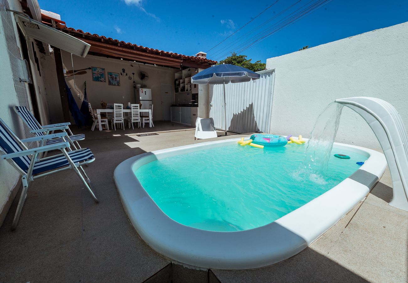 Casa em Cabedelo - Casa c 4 suítes, Piscina, Churrasqueira e Garagem Casa em Cabedelo - Casa c 4 suítes, Piscina, Churrasqueira e Garagem