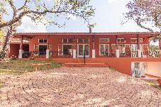 Casa em Campinas - Casa de Campo c Piscina e Sauna em Sousas