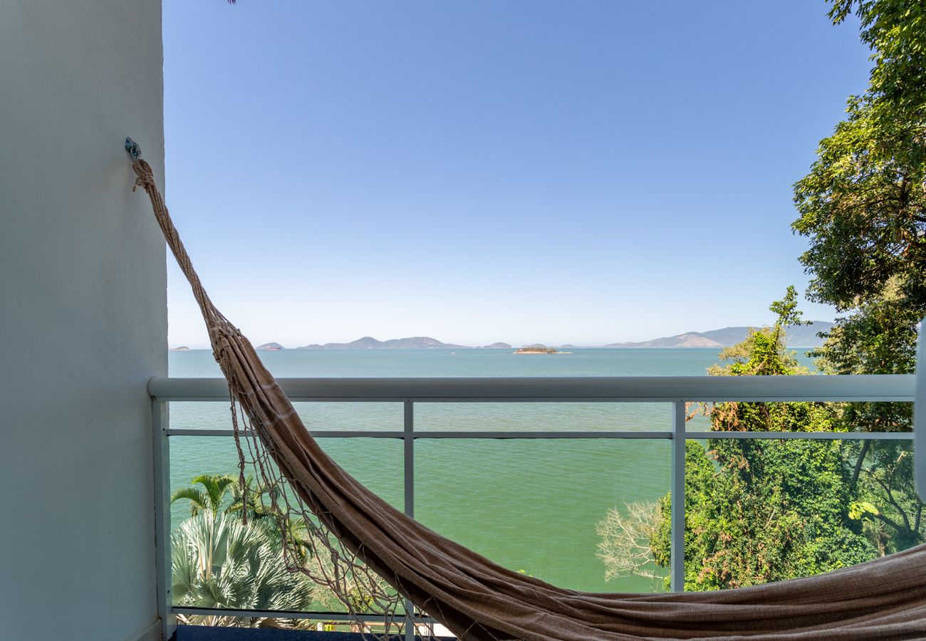 Apartamento em Mangaratiba - Estúdio 7 - Charmoso com Vista Panorâmica do Mar