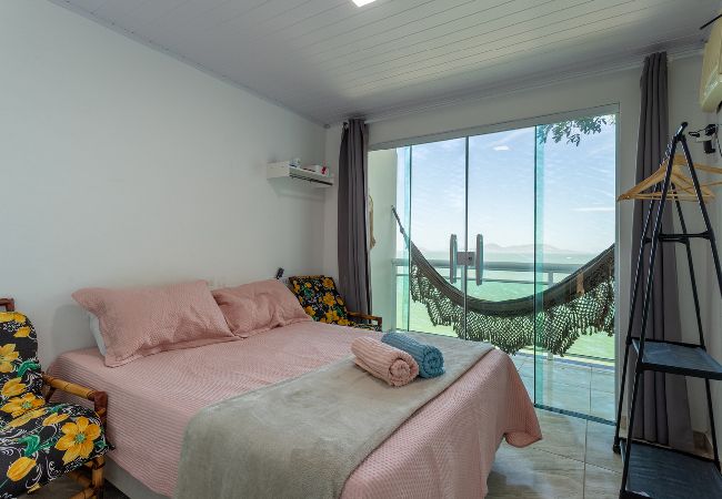 Apartamento em Mangaratiba - Estúdio5 - Paraíso à Beira-Mar c Vista Espetacular