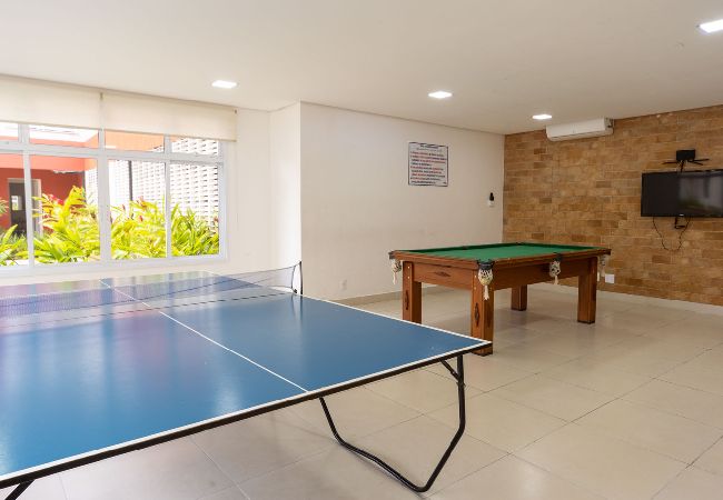 Apartamento em Guarujá - Apto c Piscina e Brinquedoteca a 400m da praia Apartamento em Guarujá - Apto c Piscina e Brinquedoteca a 400m da praia