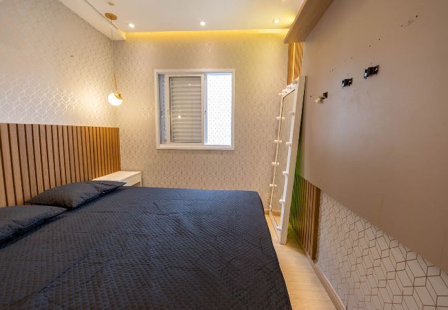 Apartamento em Guarujá - Apto c Piscina e Brinquedoteca a 400m da praia Apartamento em Guarujá - Apto c Piscina e Brinquedoteca a 400m da praia