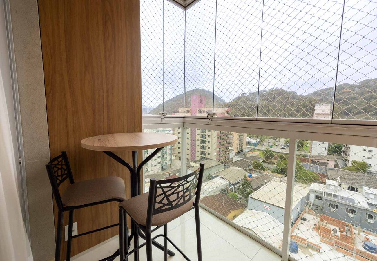 Apartamento em Guarujá - Apto c Piscina e Brinquedoteca a 400m da praia Apartamento em Guarujá - Apto c Piscina e Brinquedoteca a 400m da praia