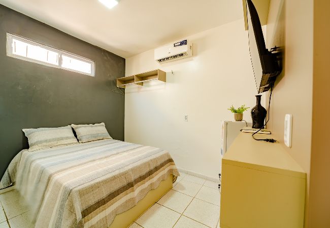 Apartamento em Fortaleza - Flat para 2 Pessoas a poucos metros do Aeroporto Apartamento em Fortaleza - Flat para 2 Pessoas a poucos metros do Aeroporto