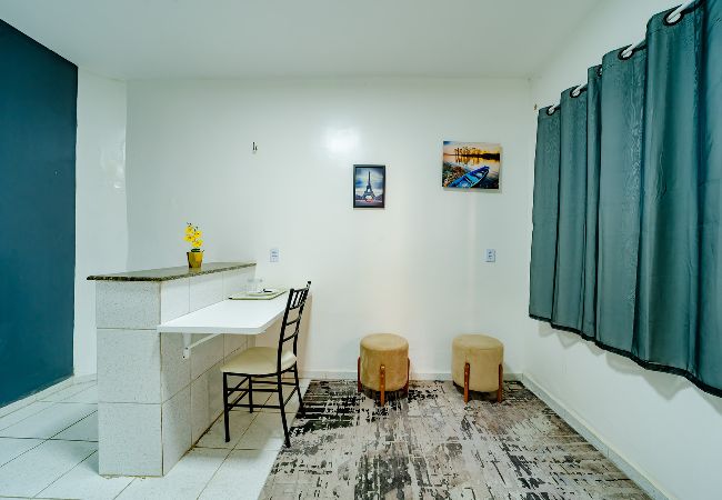 Apartamento em Fortaleza - Flat c Wi-Fi e Smart TV Perto do Aeroporto Apartamento em Fortaleza - Flat c Wi-Fi e Smart TV Perto do Aeroporto