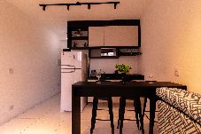 Apartamento em São Paulo - Flat no Tatuapé com Wi-Fi, academia e Smart Lock
