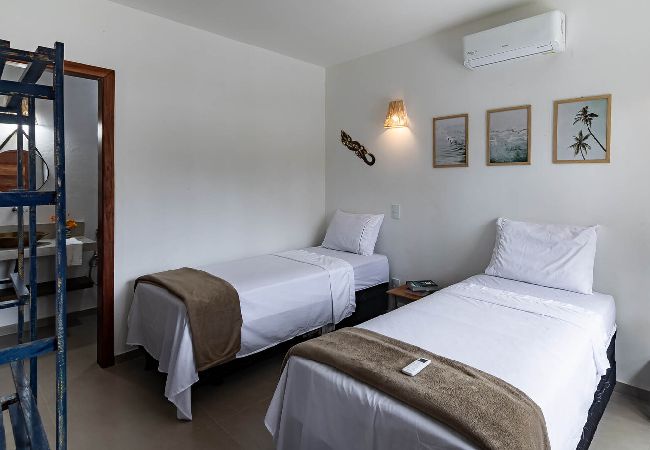 Casa em Arraial D'Ajuda - ITAKAÁ RESERVA: Piscina, Hidro e Churrasque Casa em Arraial D'Ajuda - ITAKAÁ RESERVA: Piscina, Hidro e Churrasque