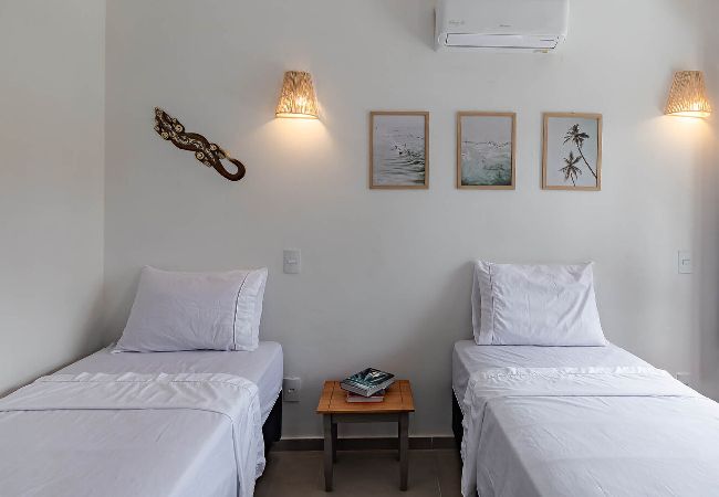 Casa em Arraial D'Ajuda - ITAKAÁ RESERVA: Piscina, Hidro e Churrasque Casa em Arraial D'Ajuda - ITAKAÁ RESERVA: Piscina, Hidro e Churrasque