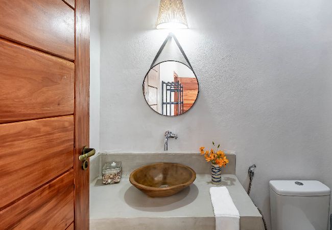 Casa em Arraial D'Ajuda - ITAKAÁ RESERVA: Piscina, Hidro e Churrasque Casa em Arraial D'Ajuda - ITAKAÁ RESERVA: Piscina, Hidro e Churrasque