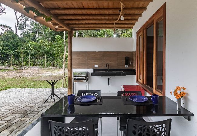 Casa em Arraial D'Ajuda - ITAKAÁ RESERVA: Piscina, Hidro e Churrasque Casa em Arraial D'Ajuda - ITAKAÁ RESERVA: Piscina, Hidro e Churrasque