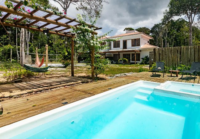Casa em Arraial D'Ajuda - ITAKAÁ RESERVA: Piscina, Hidro e Churrasqueira Casa em Arraial D'Ajuda - ITAKAÁ RESERVA: Piscina, Hidro e Churrasqueira