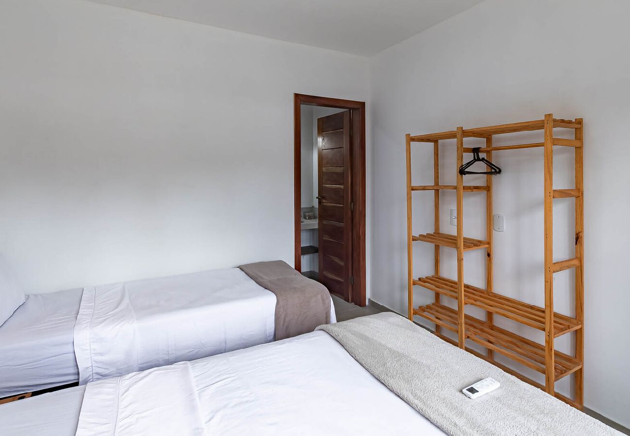 Casa em Arraial D'Ajuda - ITAKAÁ RESERVA: Piscina, Hidro e Churrasque Casa em Arraial D'Ajuda - ITAKAÁ RESERVA: Piscina, Hidro e Churrasque