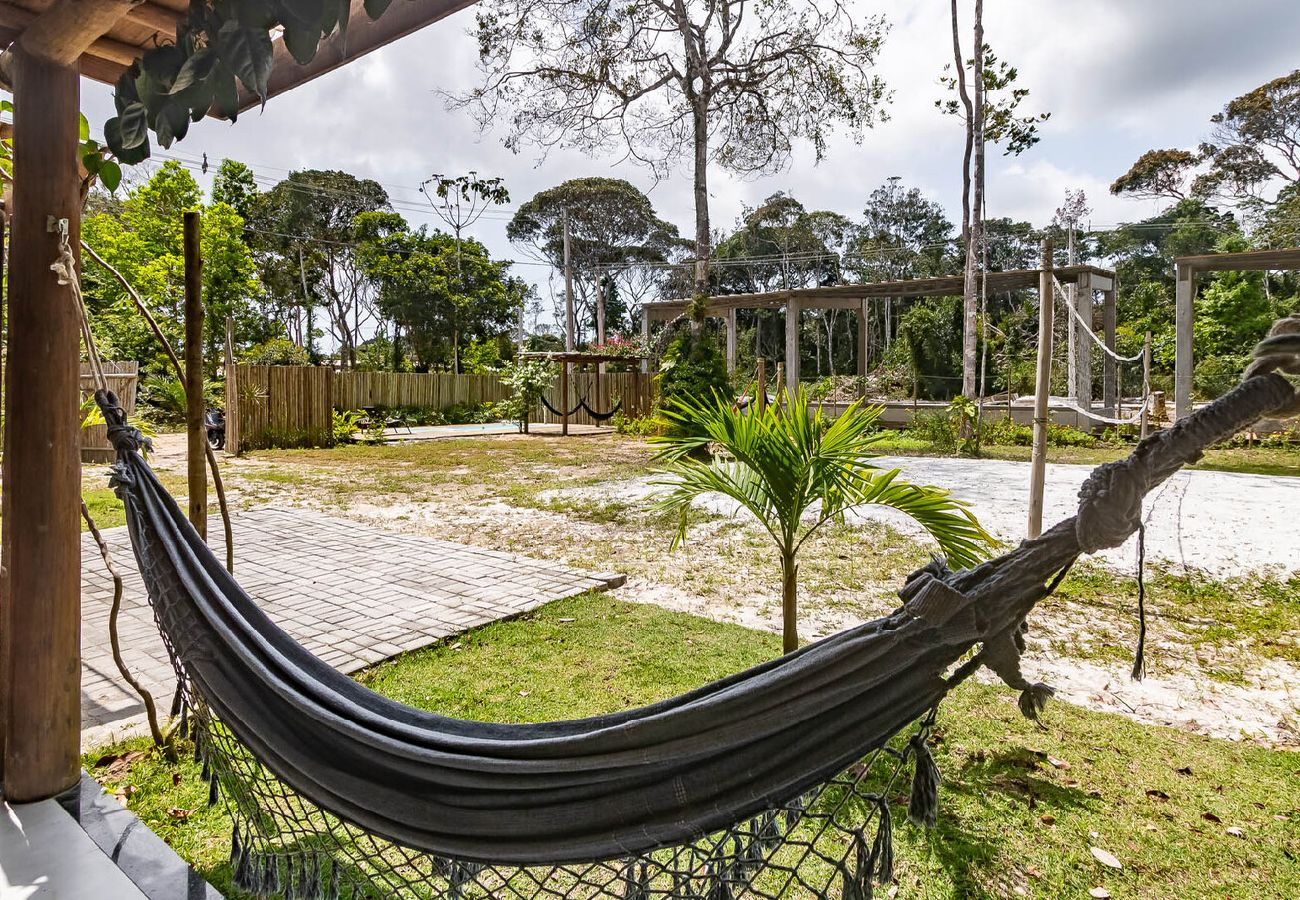 Casa em Arraial D'Ajuda - ITAKAÁ RESERVA: Piscina, Hidro e Churrasque Casa em Arraial D'Ajuda - ITAKAÁ RESERVA: Piscina, Hidro e Churrasque