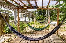 Casa em Arraial D'Ajuda - ITAKAÁ RESERVA: Piscina, Hidro e Churrasqueira