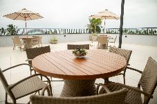 Apartamento em Japaratinga - Apto com lazer: Piscina, Jogos e Praia a 100m