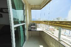 Apartamento em São Paulo - Apto com Varanda e Churrasqueira a 100m da Orla