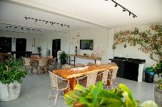 Apartamento em Japaratinga - Apto c Piscina e Área Gourmet a 100m da praia