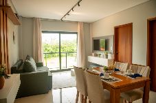 Apartamento em Japaratinga - Apto c Churrasqueira e Piscina a 100m da Praia
