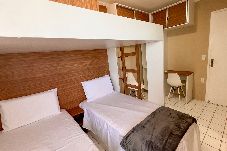 Apartamento em São José da Coroa Grande - Apto com Varanda, Vista e Piscina em Maragogi