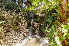 Casa em Mairiporã - Casa com Piscina, Salão de jogos e Churrasqueira
