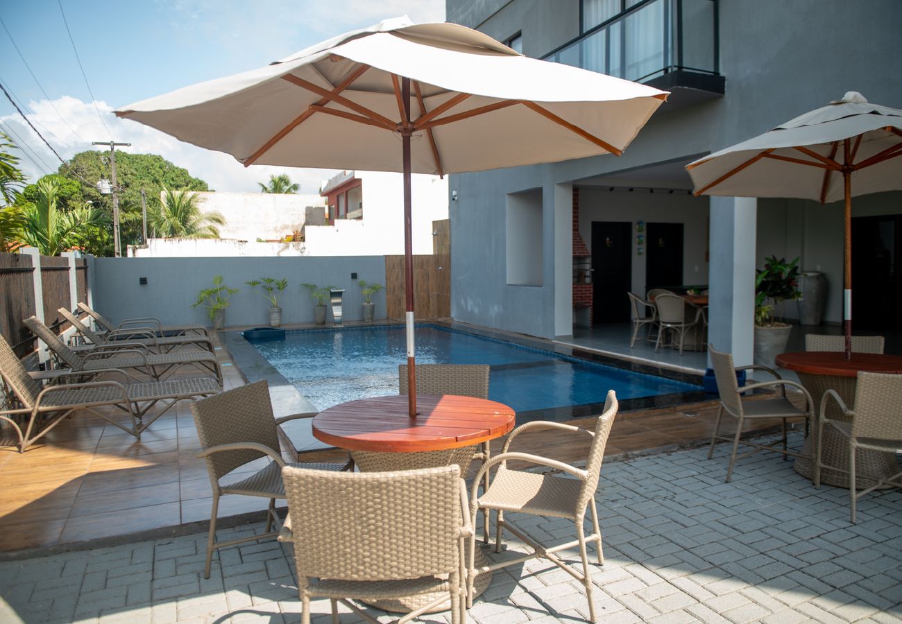 Apartamento em Japaratinga - Apt Vista Mar 100m da Praia Piscina 2 Suítes