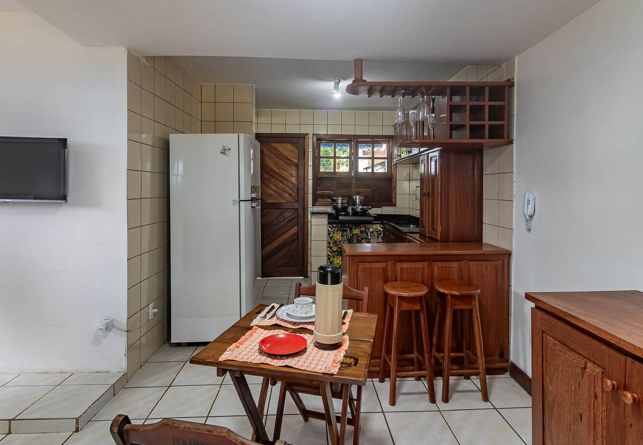 Casa em Porto Seguro - Casa com Piscina a 300m da Praia de Taperapuã Casa em Porto Seguro - Casa com Piscina a 300m da Praia de Taperapuã