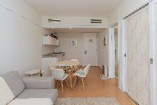 Apartamento em São Paulo - Flat c Academia, Sauna e Garagem - Jardim Paulista