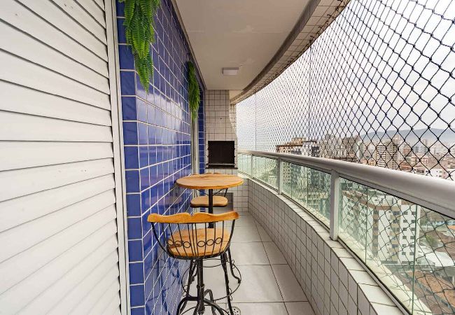 Apartamento em Praia Grande - Apto c Churrasqueira e Garagem na Praia da Caiçara Apartamento em Praia Grande - Apto c Churrasqueira e Garagem na Praia da Caiçara