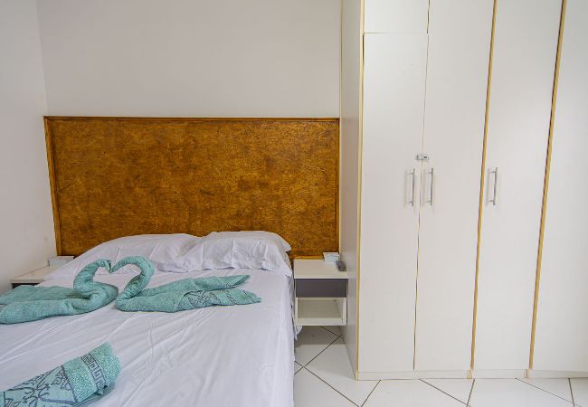 Apartamento em Praia Grande - Apto c Churrasqueira e Garagem na Praia da Caiçara Apartamento em Praia Grande - Apto c Churrasqueira e Garagem na Praia da Caiçara
