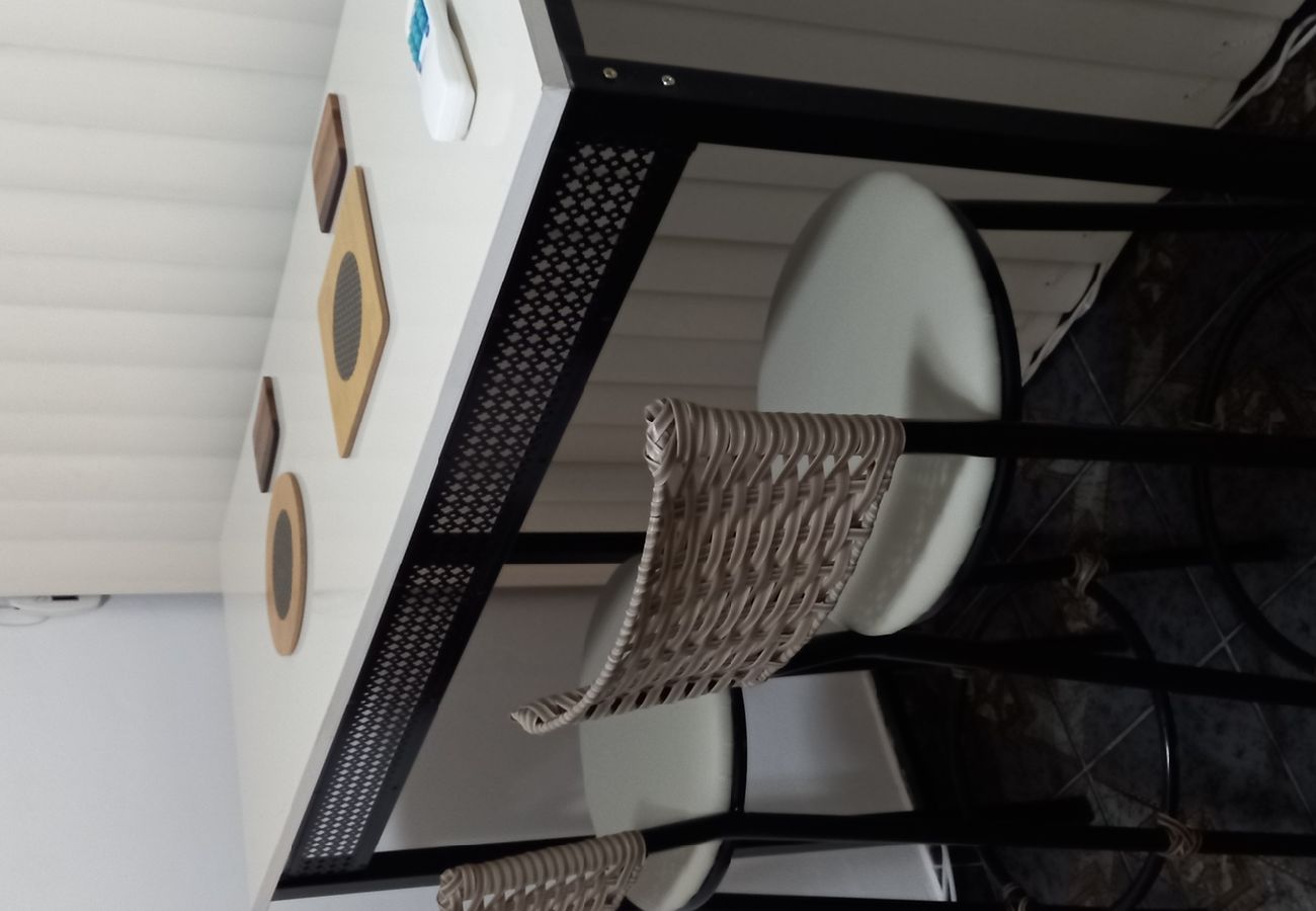 Apartamento em São Vicente - Titulo provisório DULCILENE DA SILVA Apartamento em São Vicente - Titulo provisório DULCILENE DA SILVA