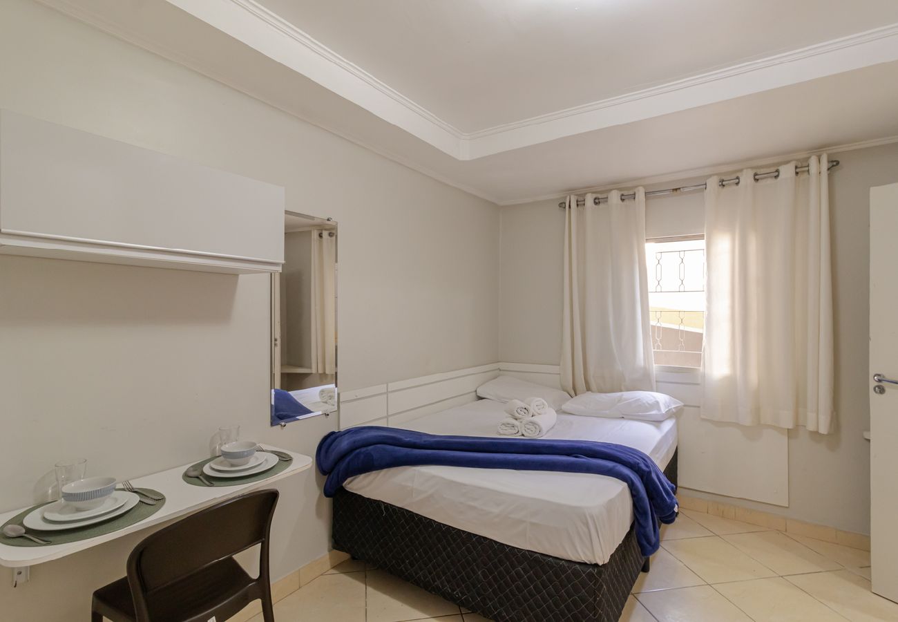 Apartamento em São Paulo - 05 Studio prox Expo, Berrini e Congonhas