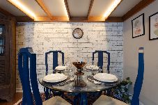 Apartamento em  - Flat no Palácio Quitandinha com Varanda e Vista