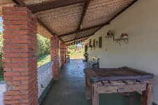 Casa em  - Casa de Campo com Piscina e Lareira em Bragança