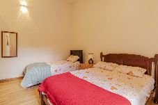 Casa em  - Casa de Campo com Vista, Piscina e Área Gourmet