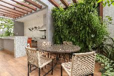 Apartamento em  - Apto com Jacuzzi, Academia e Perto do Ibirapuera