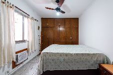 Apartamento em Praia Grande - Apartamento a 550 m da praia com Wi-Fi e Garagem