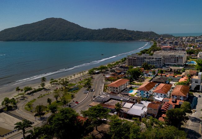 Apartamento em Ubatuba - Loft com Smart TV e Fechadura Eletrônica no Itaguá