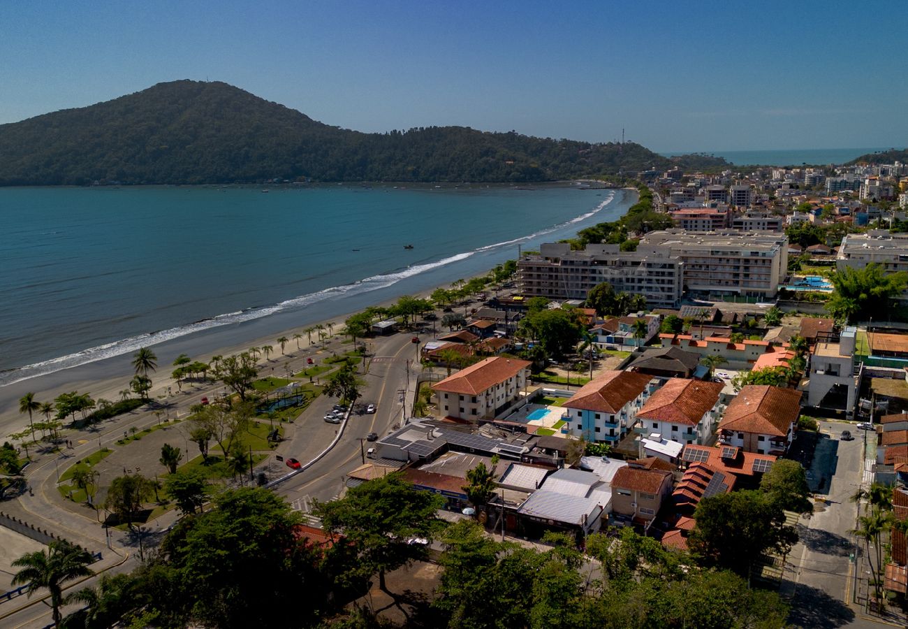 Apartamento em Ubatuba - Loft com Smart TV e Fechadura Eletrônica no Itaguá