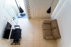 Apartamento em Ubatuba - Loft com Smart TV e Ar próximo à Praia do Itaguá